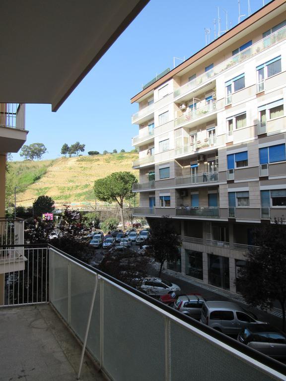 Pianeta Roma 127 Bed and Breakfast Exteriör bild